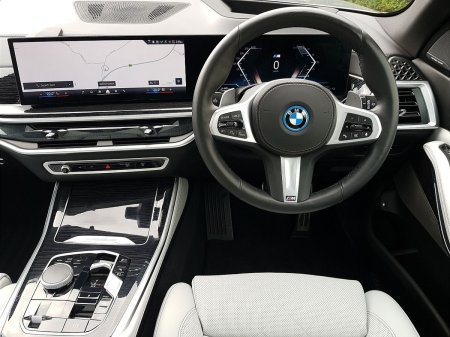 2025 BMW X5 - photo 5