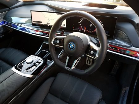 2026 BMW 7-Series - photo 6