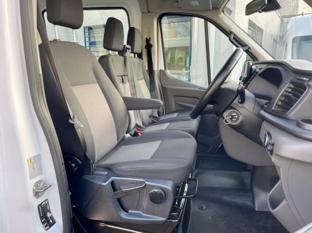 2020 Ford Transit - photo 8