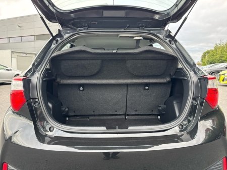 2018 Toyota Yaris - photo 10