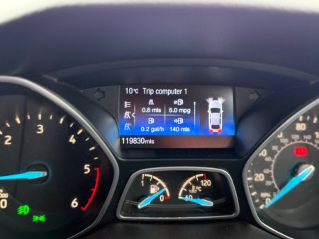 2017 Ford Focus - photo 19