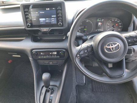 2021 Toyota Yaris - photo 10