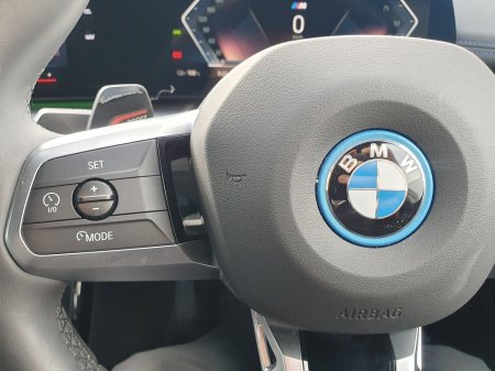 2025 BMW iX1 - photo 17