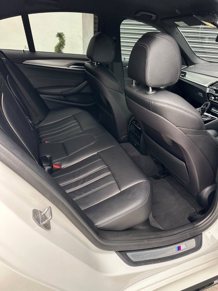 2017 BMW 5-Series - photo 27