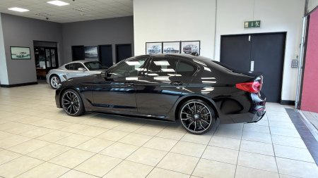 2019 BMW 5-Series - photo 14