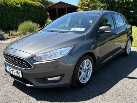 2017 Ford Focus - photo 17