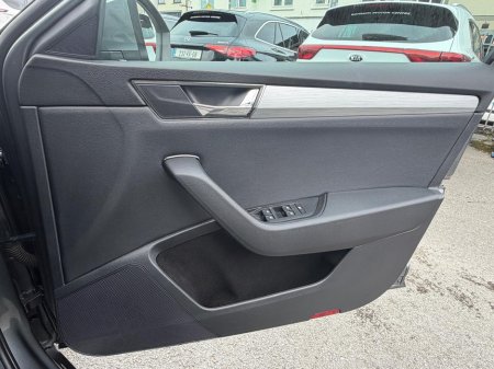 2023 Skoda Superb - photo 22
