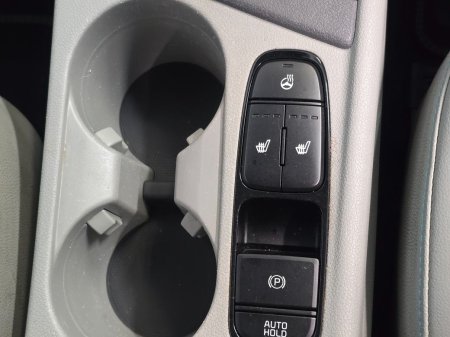 2020 Kia Niro - photo 16