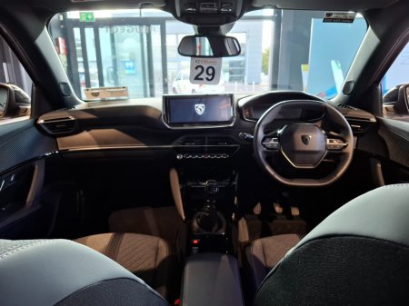 2025 Peugeot 2008 - photo 15