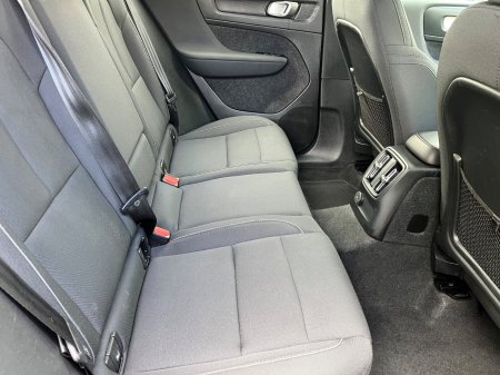 2022 Volvo XC40 - photo 30