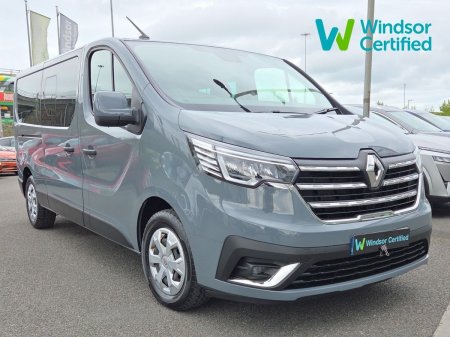 2024 Renault Trafic Passenger **9 seats COMBI AUTO L2**