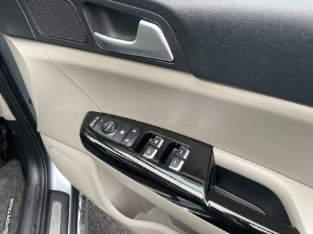 2020 Kia Sportage - photo 19
