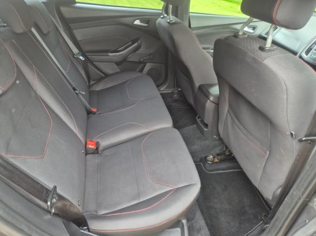 2018 Ford Focus - photo 7