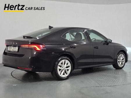 2025 Skoda Octavia - photo 3