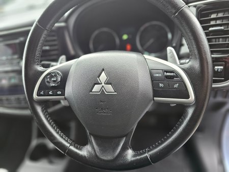 2015 Mitsubishi Outlander - photo 9