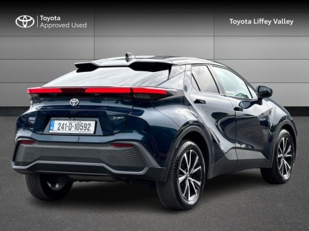 2024 Toyota C-HR - photo 2