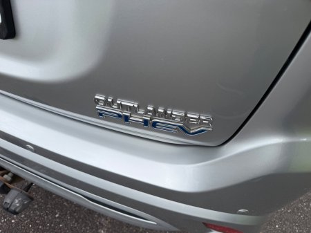 2019 Mitsubishi Outlander - photo 10