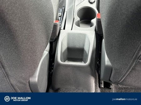 2027 Peugeot 208 - photo 32