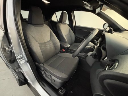 2026 Toyota Yaris Cross - photo 18