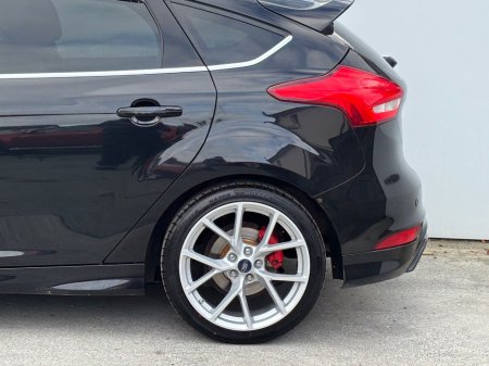 2015 Ford Focus - photo 3