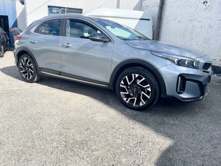 2023 Kia XCeed - photo 2