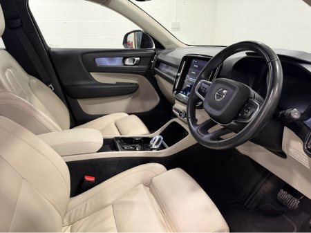 2022 Volvo XC40 - photo 27