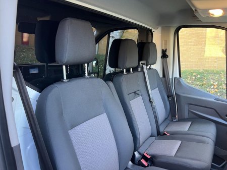 2022 Ford Transit - photo 13