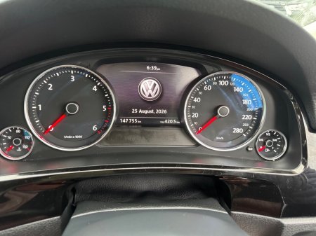 2018 Volkswagen Touareg - photo 12