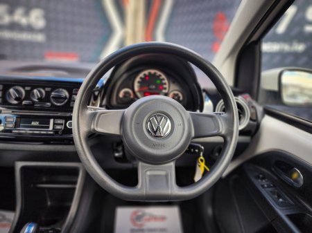 2015 Volkswagen up! - photo 28