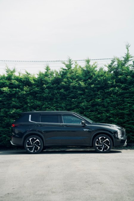 2022 Mitsubishi Outlander - photo 3