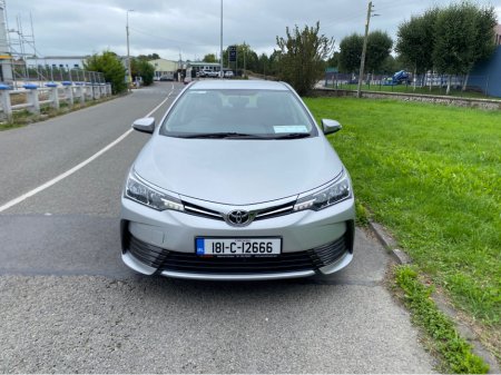 2018 Toyota Corolla - photo 3