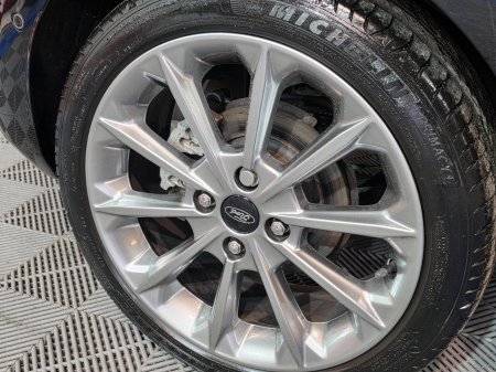 2020 Ford Fiesta - photo 12