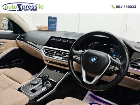 2021 BMW 3-Series - photo 4