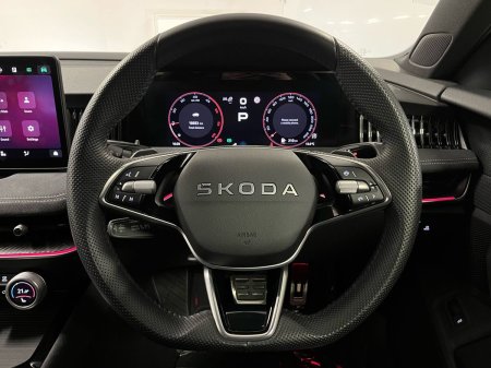 2025 Skoda Superb - photo 5