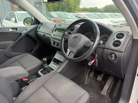 2012 Volkswagen Tiguan - photo 13