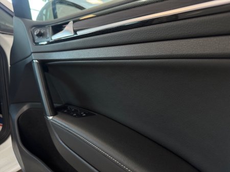 2020 Volkswagen Golf - photo 12