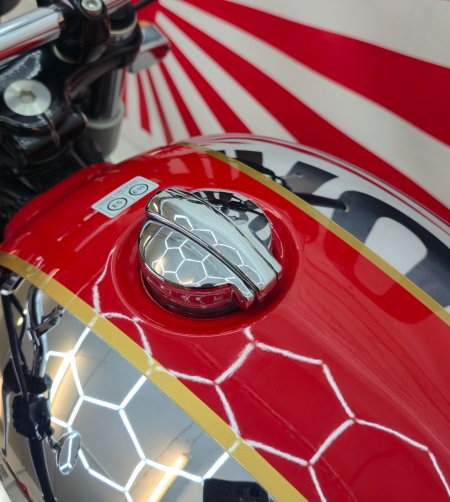 2025 ROYAL ENFIELD Interceptor 650 - photo 11