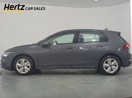 2024 Volkswagen Golf - photo 2