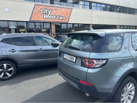 2017 Land Rover Discovery Sport - photo 3