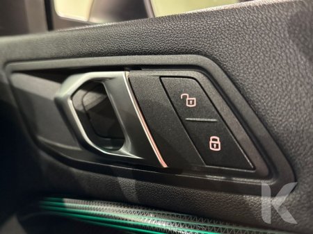 2023 BMW 1-Series - photo 24
