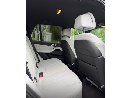 2024 BMW X5 - photo 4