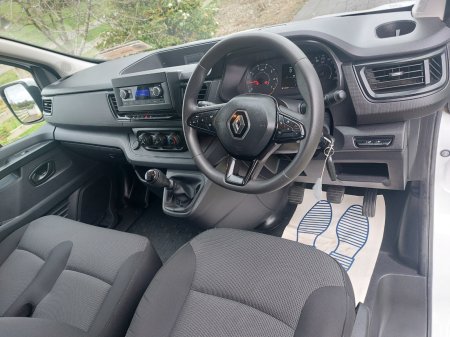 2023 Renault Trafic - photo 6