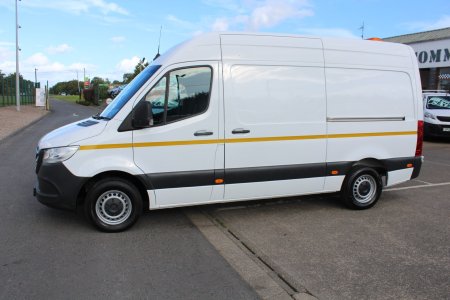 2024 Mercedes-Benz Sprinter - photo 2