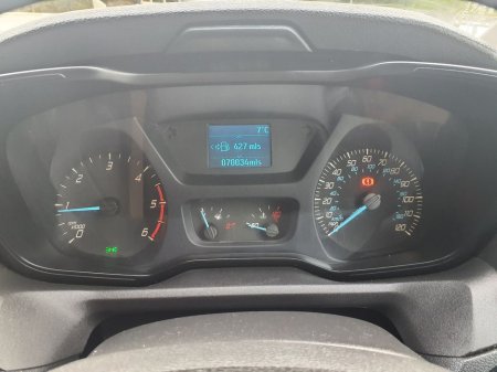 2019 Ford Transit - photo 10