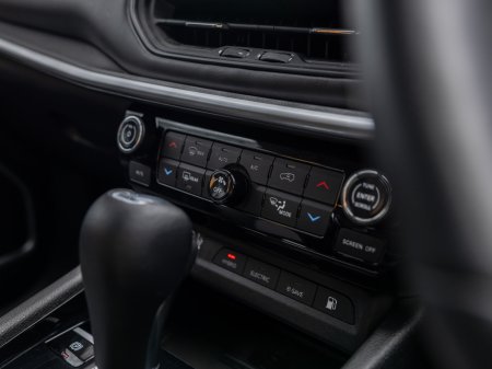 2025 Jeep Compass - photo 15