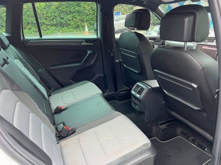 2019 Volkswagen Tiguan - photo 8