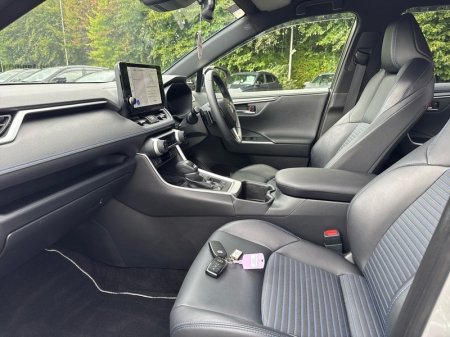 2024 Toyota RAV4 - photo 6
