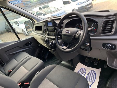 2022 Ford Transit - photo 15