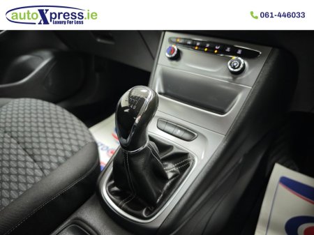 2016 Vauxhall Astra - photo 16