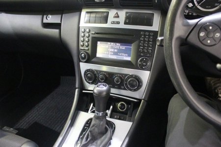 2009 Mercedes-Benz C-Class - photo 19
